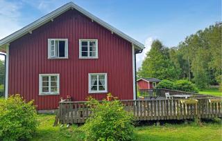 4 Bedroom Awesome Home In Öxabäck - Öxabäck - 1