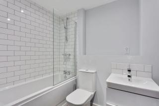 Modern 1 Bed Flat in Central Birmingham - Birmingham - 2