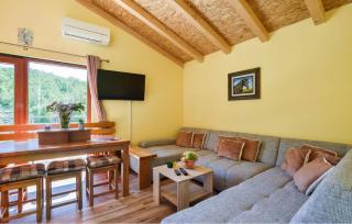 Cozy Home In Maovice With Sauna - - 7