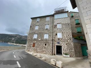 Bucol seaview suites - Komiža - 8
