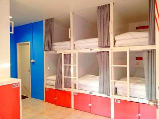 Go To Party Hostel and Bar Aonang - Ao Nang Beach - 2