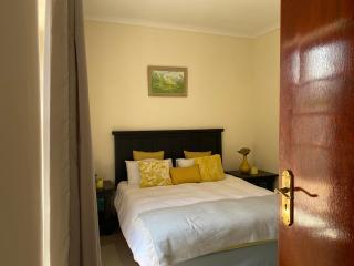 Cozy Coastal Getaway in Sunset Beach - Cidade Do Cabo - 0