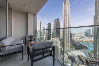 Royal 4BR Burj Khalifa View Dubai Mall - 3