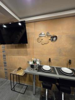 Romantic Room - La Mure - 6
