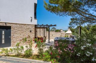 Seaside Spa & Villa - Ližnjan - 1