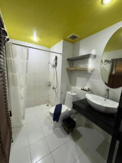 Azure Stays Patong - Patong Beach - 4
