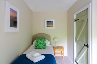 Malham Cottages By Birch Stays - Broughton - 3