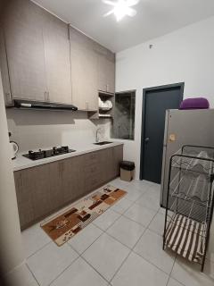 Naanee Homestay near Putrajaya Cyberjaya - musleem only - 6