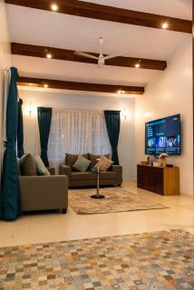 YOLO villa - Pune - 6