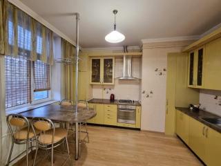 Ultracentral Apartment at Stefan Cel Mare Street - Chişinău - 4