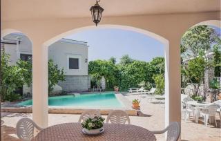Casal Del Borgo 3 - 9