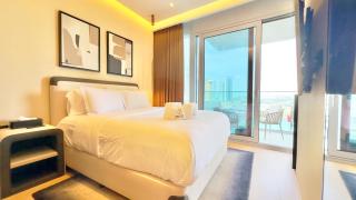 Prime Downtown 3BR Burj Khalifa & Fountain Views by Vibel - 8
