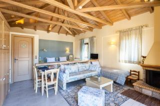 Pleiades Studios All Season Gems - Korinthos Stone Retreats - Kalianoi - 7