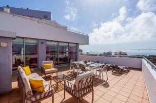 Spectacular 2 bed apartment, huge terrace and sea view - Portimão - 0