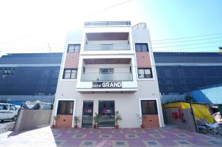 Acestay Grand Vijay Nagar - Jāmb - 5