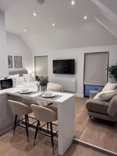 Tithe Cottage - Tamworth - 0