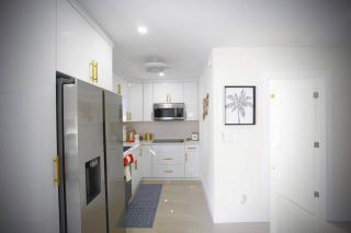 Azure Dreams House Heated Pool Modern Design - 5