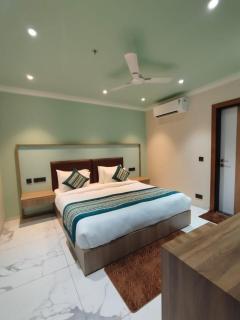 The SM Hotel - New Delhi - 0