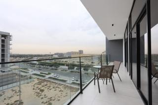 Livbnb-Stylish and Spacious 1BR Apartment with Private Balcony - 7