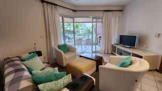 Apartamento Pé na Areia com 3 Dormitórios no Módulo 6 da Riviera - Bertioga - 9