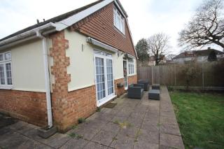 The Oaks Place - Hanworth - 9