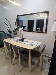 CT Villa 212 - - 1