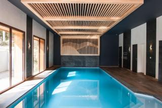 Chalet luxueux avec piscine intérieure - 7