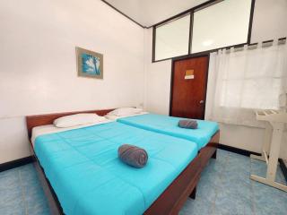 Rimhad Villa 4BR Maepim beachfront-Rayong - Ban Tha Fat - 3