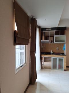 apartemen Royal Mediterania Garden Central Park BT - 3