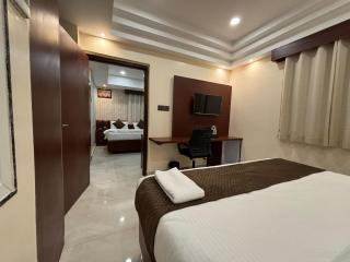 Hotel The Spark - Gorakhpur - 7