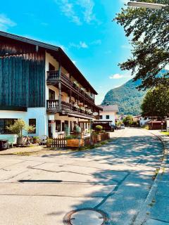 Berghupferl-Alm Ferienwohnung - Flintsbach am Inn - 0