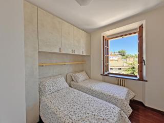 213 - Villa Anna - quadrilocale al primo piano con VISTA MARE STREPITOSA! SPIAGGIA gratis al WHITE BEACH CLUB fino al 3 Agosto - Numana - 1