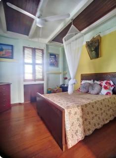 Maison confortable à Fort-de-France avec espace extérieur - 4