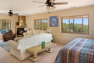 Casa Oasis with Privacy & Blue Tile Pool for Family - Sedona - 9