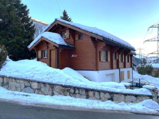 Chalet Alis - ganzes Haus für Familie oder Gruppe - Leukerbad - 0