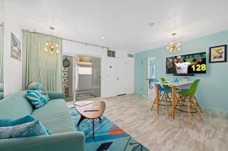 Vista Moderne - Palm Desert - 1