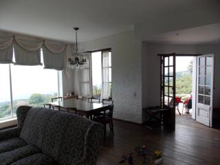 Espectacular casa en Villa Nougues - 5