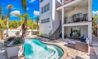La Isla Bonita by Coastal Chic Vacations - Holmes Beach - 7