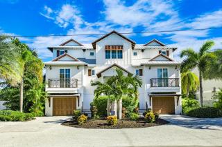 Tern Key - New Luxury Canal Front Home with Pool Spa Dock Close to Bean Point Pine Ave - Anna Maria - 9