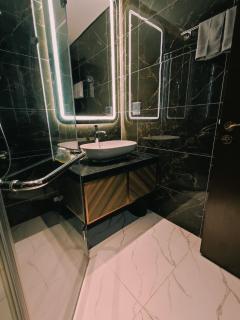 5-star class warm apartment - Ðông Khê - 4