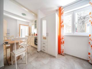 Apartments Matija - Vodice - 5