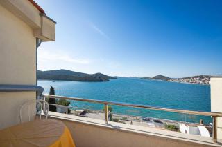 Apartments Kaina - Tisno - 9