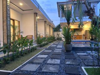 Alit Guest House - Uluwatu - 8