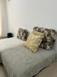 Kubiku Guest House - 1