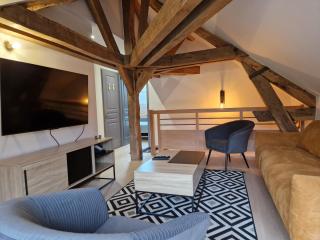 Gite spa atypique, Vosges, chez Bubu, école rénovée bain nordique et nature - 7