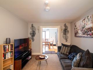 Exclusive 3-Bedroom Villa in Sheffield - Sheffield - 9