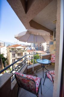 Central Budva M Lux Apartments - Budua - 0