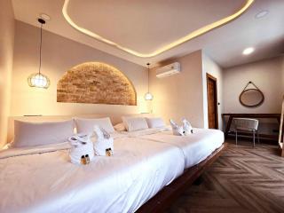 SkyBird Lake View Resort Khaoyai - 1