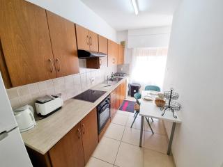 Work & Chill - Stylish Studio, Ergonomic Office Setup - 1