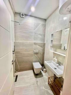 Nina's Condo - Tirana - 6